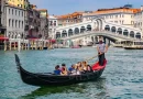 Venecia Introduce Tickets de Acceso para Combatir el Turismo Masivo en Temporada Alta